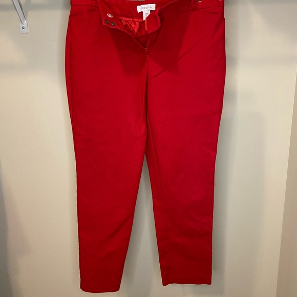 Liz Claiborne size 6- EMMA fit- cotton with some spandex - Picture 1 of 4